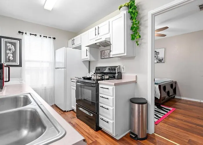 Apartment Zroyal 2br Near Cavazos - Ideal For Tdy, Travel Nurses, Contractors & Extended