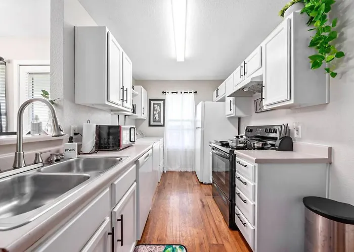 Apartment Zroyal 2br Near Cavazos - Ideal For Tdy, Travel Nurses, Contractors & Extended